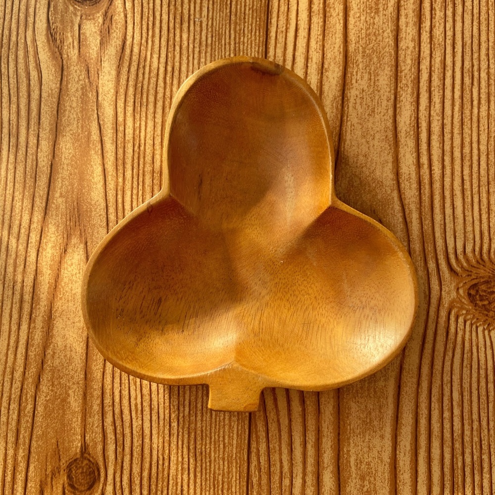 Monkey Pod Dish